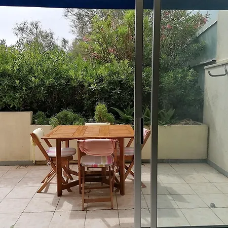 Avec Terrasse Et Climatisation, Proche - Fr-1-715-101 *